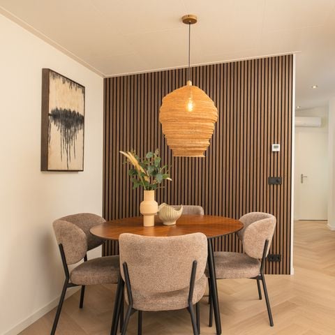 Chalet 4 personen - Loevestein met Hottub