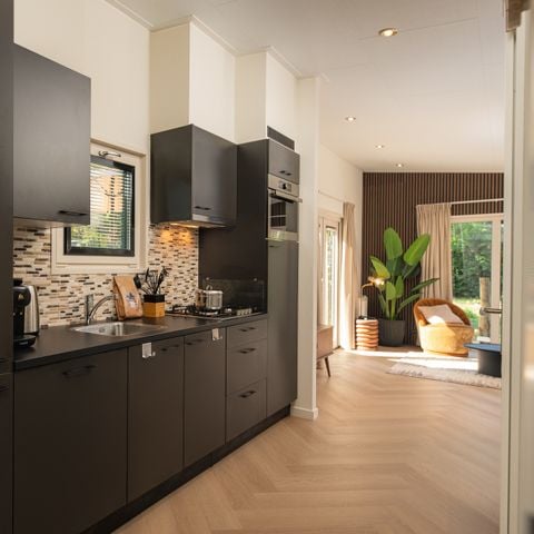 Chalet 4 personen - Loevestein met Hottub