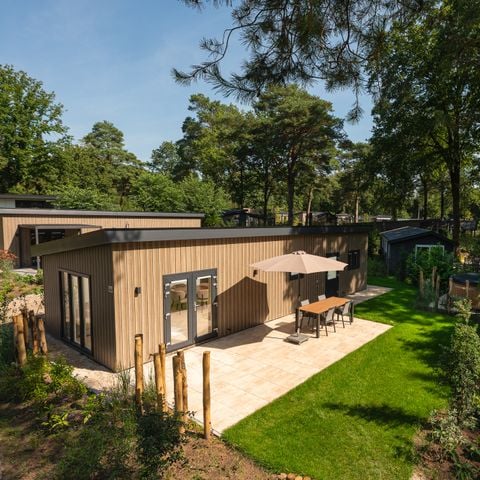 Chalet 4 personen - Loevestein met Hottub