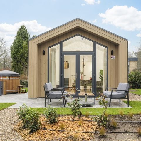 Lodge 4 personen - Tiny met hottub  | 2 + 2 personen