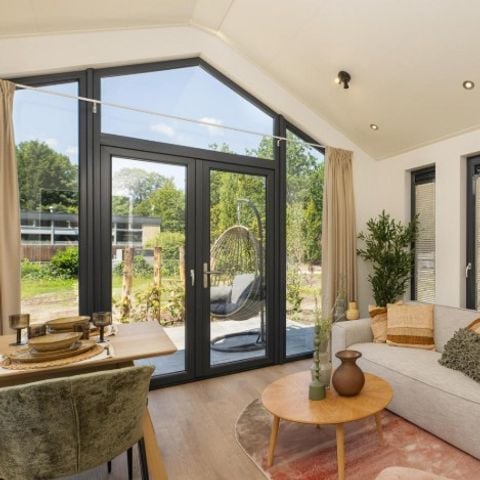 Lodge 4 personen - Tiny met hottub  | 2 + 2 personen