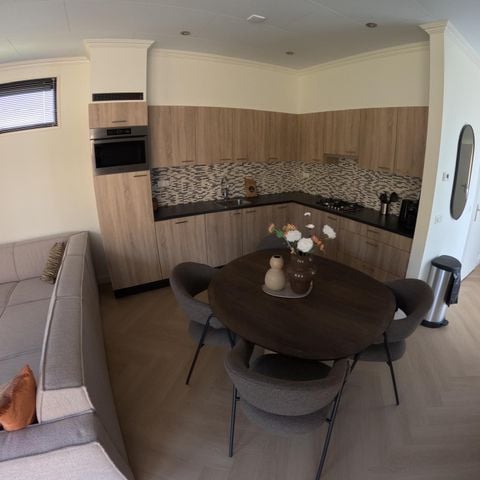 Chalet 4 personen - Batenburgh Deluxe met hottub