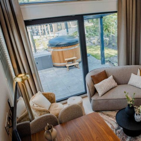 Lodge 4 personen - Reeëndal Comfort met Hottub