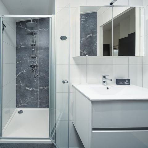Lodge 4 personen - Loevestein Deluxe met Hottub & Sauna