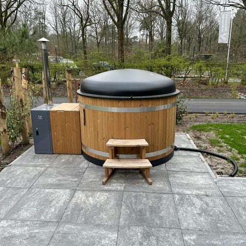 Lodge 6 personen - Doornenburg Lodge Comfort met Hottub