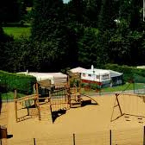 Camping Floreal Le Festival - Camping Belgisch-Luxemburg - Afbeelding N°6