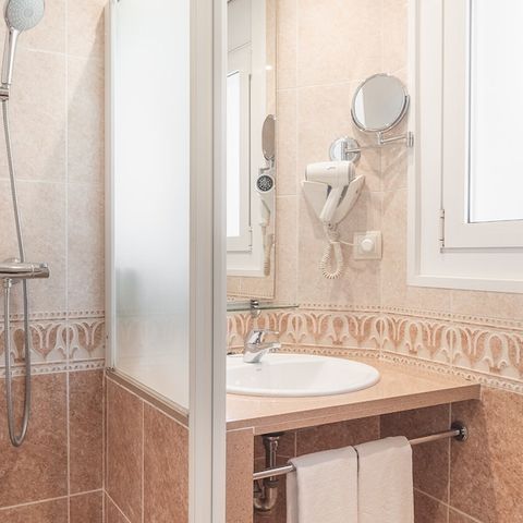 Hotelkamer 1 persoon - (C1)