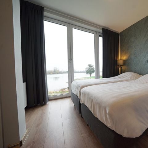 VAKANTIEHUIS 10 personen - Maas Villa Waterzicht