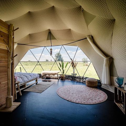 Uniek 4 personen - Dome