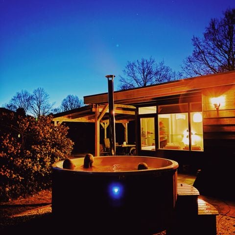 Bungalow 4 personen - Doris met hottub