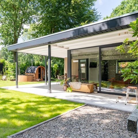 Bungalow 4 personen - Bos & Bubbels met hottub & sauna