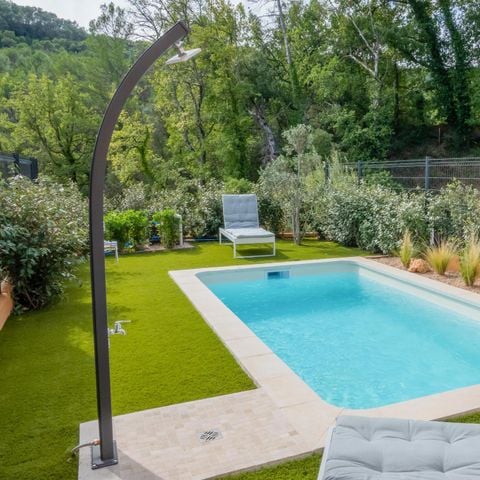 Villa 5 personen - 4 tot 5 personen met zwembad