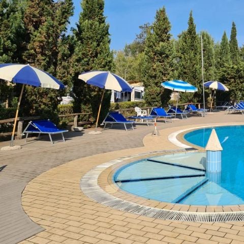 Europe Tents Campeggio Paradiso - Camping Lucca   - Afbeelding N°4