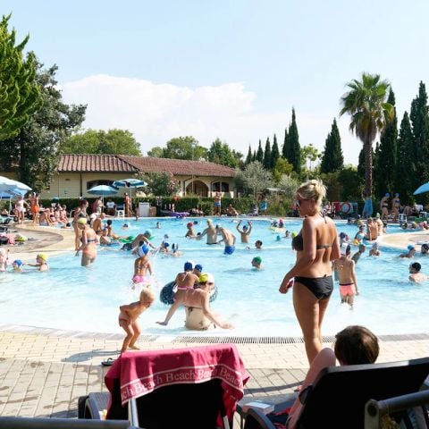 Europe Tents Campeggio Paradiso - Camping Lucca   - Afbeelding N°2
