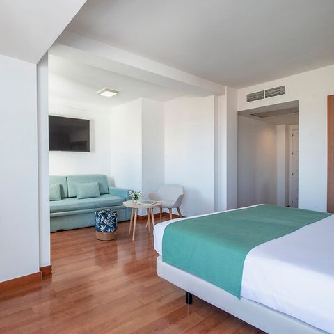 Kamer 3 personen - Junior Suite - Zeezicht - Balkon