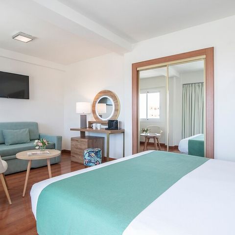 Hotelkamer 3 personen - Junior Suite - Zeezicht - Balkon