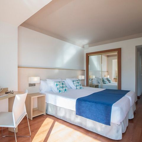 Kamer 2 personen - Tweepersoonskamer Deluxe - Uitzicht op zee - Balkon