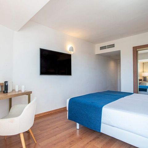 Hotelkamer 2 personen - Tweepersoonskamer Superior - Uitzicht op Zee - Balkon