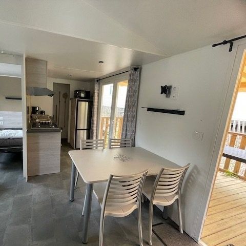 Stacaravan 6 personen - Stacaravan met 2 slaapkamers - CALIN F29