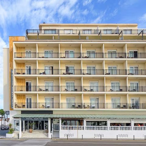 Pierre & Vacances Hotel Horitzó - Camping Girona - Afbeelding N°2