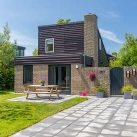 Bungalow 4 personen - B