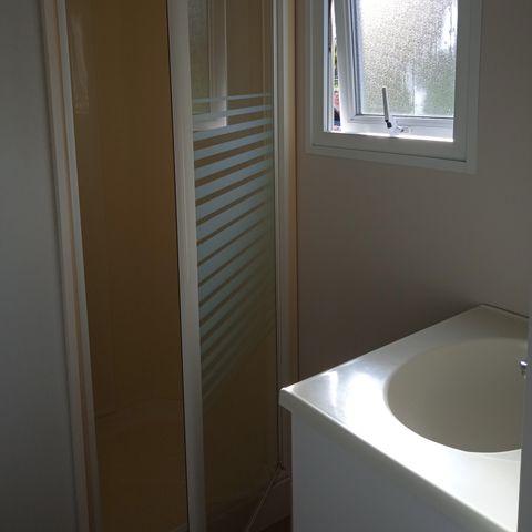 Stacaravan 6 personen - 30 m² - 2 slaapkamers