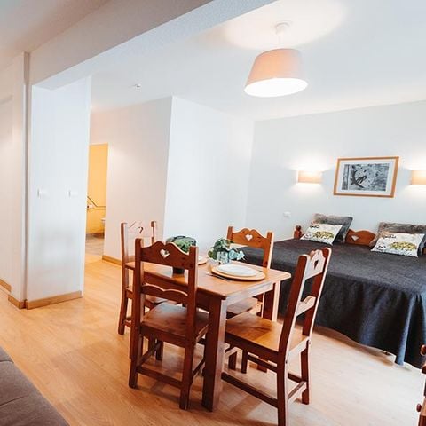 APPARTEMENT 4 personen - 2-kamerappartement voor 4 personen met airconditioning