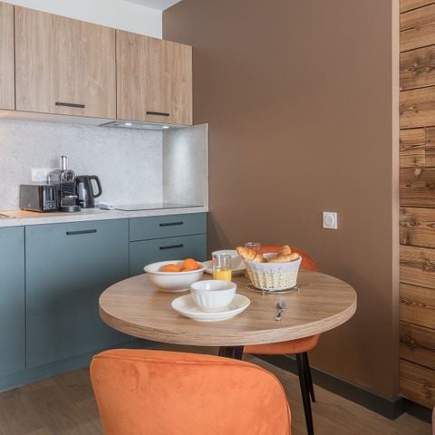 APPARTEMENT 8 personen - 3-kamer hut voor 8 personen (ca. 61 m²)