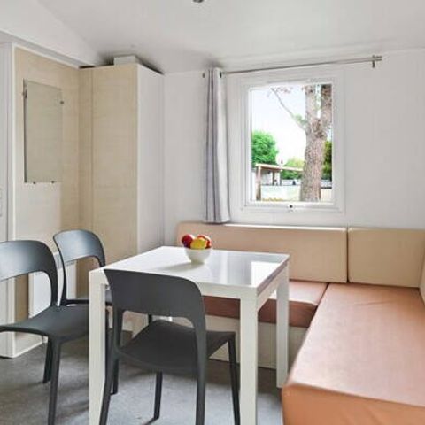 Stacaravan 5 personen - Comfort | 3 slaapkamers | 5 slaapplaatsen | Verhoogd terras | 1 badkamer | Airconditioning