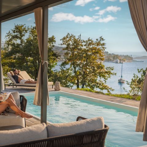 Stacaravan 4 personen - Amber Sea Luxe Vakantiehuis met privé zwembad