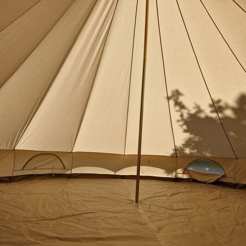 Tent 6 personen - Basecamp Bell tent
