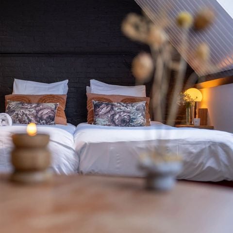 Slaapkamer 2 personen - Bokkumermar Boerderijkamer