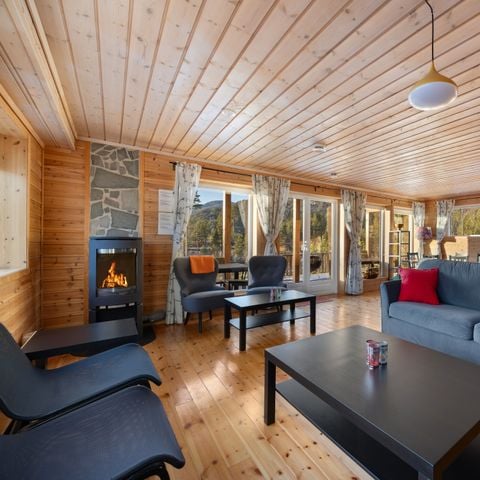 Groepsaccommodatie 14 personen - Lakehouse With Sauna & By the Water