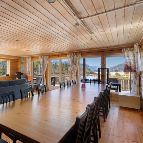 VAKANTIEHUIS 14 personen - Lakehouse With Sauna & By the Water