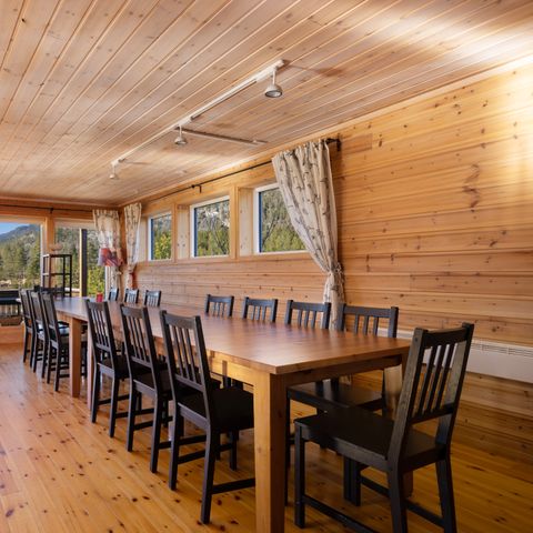 Groepsaccommodatie 14 personen - Lakehouse With Sauna & By the Water