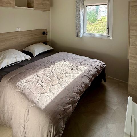 Stacaravan 4 personen - Stacaravan Premium- 27 m² - 2 slaapkamers- TV
