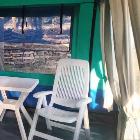 Tent 4 personen - Navajo 4 kamer tent zonder sanitaire voorzieningen