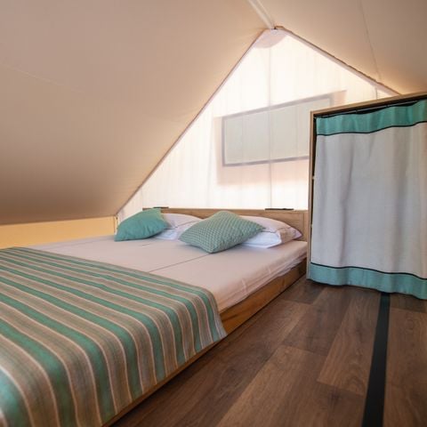 Tent 4 personen - Premium safariloftent met twee slaapkamers (2+2)