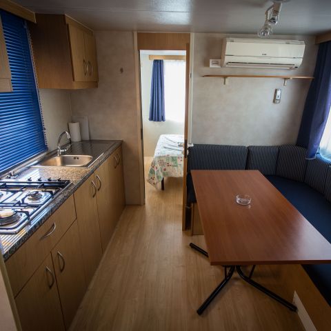 Stacaravan 5 personen - Stacaravan met twee slaapkamers aan zee