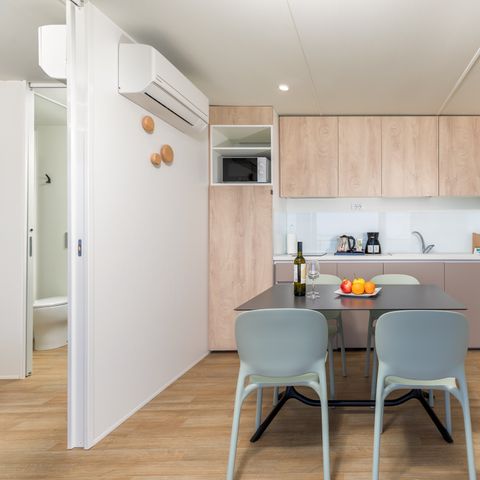 Stacaravan 5 personen - Kamperen Home