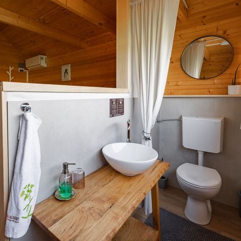 Chalet 4 personen - /HIS, eigen toilet en wastafel, 22m2