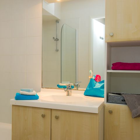 APPARTEMENT 8 personen - G/194_4 KAMERS 8 PERS. STRAATKANT