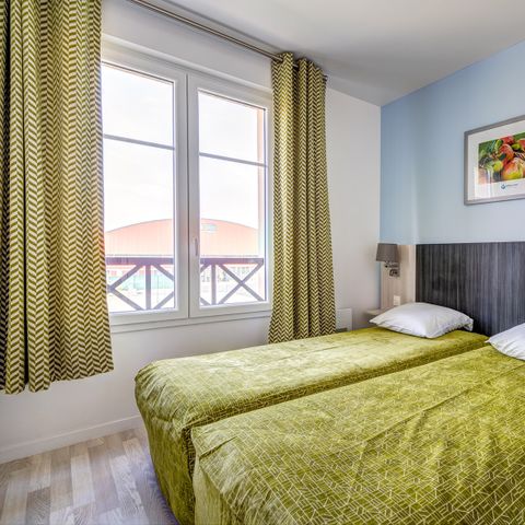 APPARTEMENT 6 personen - G/281_APPARTEMENT 2 STUKS CABINE 6 PERSONNES