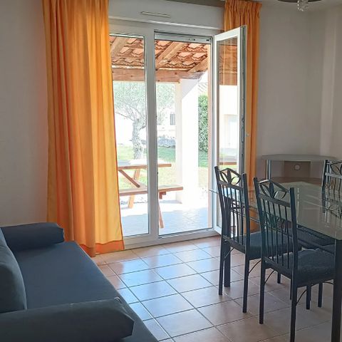 LANDHUIS 6 personen - 50m² - 2 kamers met tuin