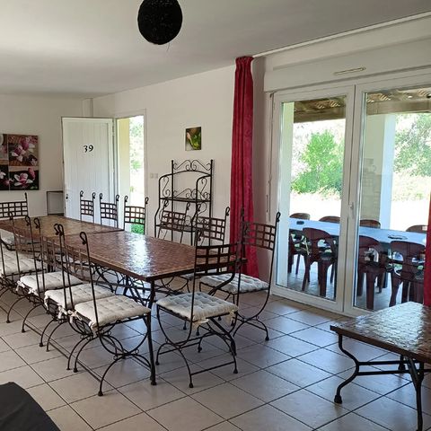 LANDHUIS 16 personen - 100m² - 4 kamers met tuin