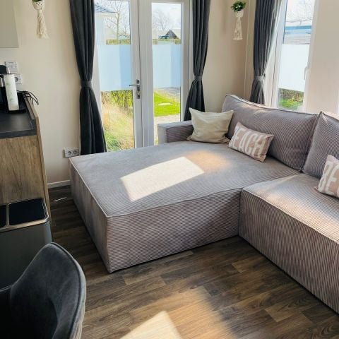 Chalet 4 personen - Locatie: Kamperland – Camping de Molenhoek – Strand J55 