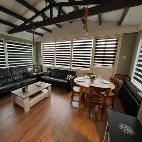 Bungalow 6 personen - Locatie: Baarland – 95