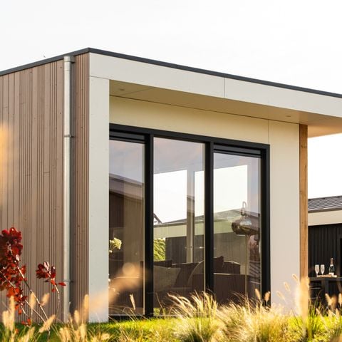 VAKANTIEHUIS 2 personen - Yerseke Parelzicht – Hottub & Sauna