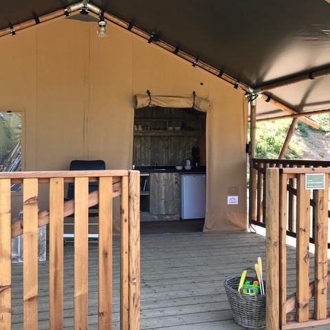 Safaritent 4 personen - incl. sanitair
