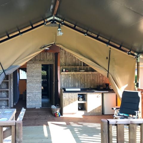 Safaritent 4 personen - incl. sanitair